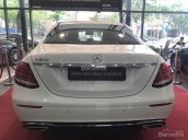 Bán xe Mercedes E250 trắng 2018 chính hãng. Trả trước 750 triệu rinh xe về