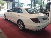 Bán xe Mercedes E250 trắng 2018 chính hãng. Trả trước 750 triệu rinh xe về