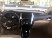 Bán Toyota Vios 1.5E MT 2018, tặng bảo hiểm 2 chiều, DVD + Camera lùi, giao ngay