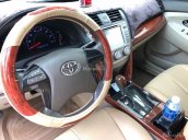 Cần bán xe Toyota Camry đời 2009, màu vàng cát, nhập khẩu nguyên chiếc