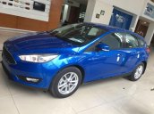 Bán Ford Focus, Với 150tr sở hữu ngay xe, tặng bảo hiểm + phim cách nhiệt + ghế da + lót sàn + bao da tay lái + gối đầu