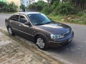 Cần bán lại xe Ford Laser sản xuất 2005, màu nâu xe gia đình