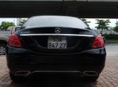 Cần bán Mercedes C250 đời 2015 màu đen