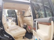 Bán Toyota Land Cruiser VX sản xuất 2016, màu đen, đăng ký tên cá nhân