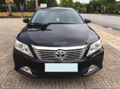 Cần bán xe Toyota Camry 2.5Q năm sản xuất 2014, màu đen