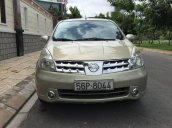 Cần bán xe Nissan Grand livina sản xuất năm 2010