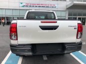 Bán Toyota Hilux 2.4 Sx 2018, số tự động, máy dầu, đủ màu, xe nhập giao ngay