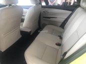 Cần bán Toyota Yaris G năm 2018, màu vàng, nhập khẩu nguyên chiếc, 650tr