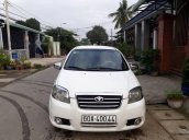 Cần bán xe Daewoo Gentra năm sản xuất 2008, màu trắng