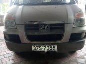 Bán xe Hyundai Starex sản xuất 2004, màu bạc