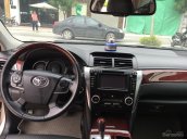 Bán ô tô Toyota Camry 2.5 Q năm 2014, màu kem