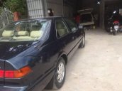 Cần bán xe Toyota Camry 1998 số sàn 