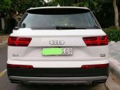 Cần bán lại xe Audi Q7 sản xuất năm 2016, màu trắng, nhập khẩu 