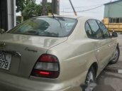 Cần bán gấp Daewoo Leganza 1997, màu vàng số sàn