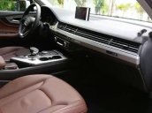 Cần bán lại xe Audi Q7 sản xuất năm 2016, màu trắng, nhập khẩu 