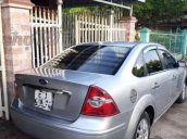 Cần bán Ford Focus MT đời 2007, màu bạc, xe nhập

