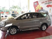 Bán xe Toyota Innova sản xuất năm 2018, màu xám