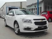 Bán Chevrolet Cruze đời 2018, màu trắng