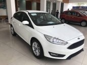 Bán Ford Focus 1.5L Ecoboost sản xuất năm 2018, màu trắng, giá tốt