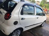 Cần bán lại xe Chevrolet Spark MT năm sản xuất 2009, màu trắng  