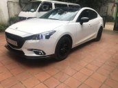 Cần bán gấp Mazda 3 FL năm 2017, màu trắng xe gia đình