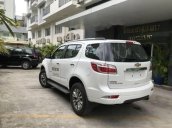 Bán xe Chevrolet Trailblazer 2.5L AT năm 2018, màu trắng, giá tốt