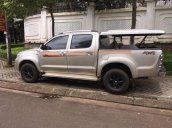 Cần bán xe Toyota Hilux MT 4x4 năm sản xuất 2009, màu bạc chính chủ, 415 triệu