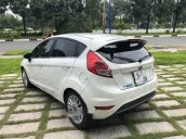 Cần bán xe Fiesta S, sản xuất 2017, xe mới đi được 10.000km