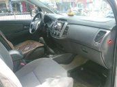 Bán Toyota Innova sản xuất năm 2013, màu bạc còn mới, 530tr