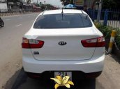 Gia đình bán Kia Rio năm sản xuất 2014, màu trắng