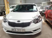 Bán Kia K3 1.6AT màu trắng, số tự động, sản xuất 2014, biển tỉnh, lăn bánh 68000km