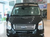 Sở hữu xe Ford Transit kính liền giá chỉ 800 tr. Liên hệ: 0934.635.227