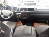 Cần bán Toyota Hiace 2018, màu trắng, xe nhập, trả trước 300 triệu nhận xe  tại Toyota Tây Ninh