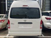 Cần bán Toyota Hiace 2018, màu trắng, xe nhập, trả trước 300 triệu nhận xe  tại Toyota Tây Ninh