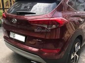 Cần bán xe Hyundai Tucson 1.6 AT Turbo sản xuất 2017, màu đỏ như mới  