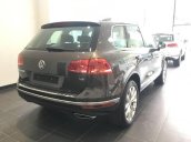 Bán Volkswagen Touareg đời 2017, màu nâu, nhập khẩu nguyên chiếc