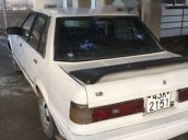 Cần bán lại xe Nissan Bluebird sản xuất năm 1983, màu trắng