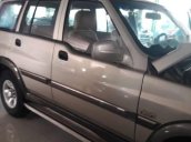 Bán Ssangyong Musso năm 2004, màu bạc xe gia đình