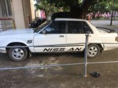 Cần bán lại xe Nissan Bluebird sản xuất năm 1983, màu trắng