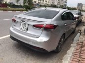 Cần bán xe Kia Cerato MT 2016, màu bạc, giá tốt