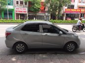 Bán xe Hyundai Grand i10 MT đời 2015, Full option màu bạc, xe nhập khẩu