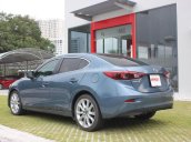 Cần bán xe Mazda 3 2.0AT đời 2016, màu xanh lam
