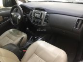 Bán Toyota Innova 2.0E đời 2012, màu bạc