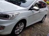 Gia đình bán xe Hyundai Accent đời 2014, màu trắng