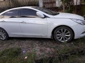 Bán Hyundai Sonata sản xuất năm 2010, màu trắng