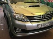 Bán xe Toyota Fortuner đời 2013, màu bạc xe gia đình, giá tốt