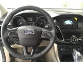 Ford Focus Titanium 1.5L Ecoboost 2018 KM khủng, vay 80-90%, trả trước 150tr - LH: 093 1234 768