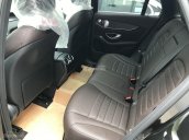 Bán Mercedes GLC 300 sx 2018, màu đen xe giao ngay giá cực rẻ