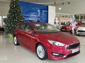 Bán Ford Fcus giá rẻ nhất, ưu đãi tốt, bán trả góp, giao ngay