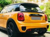 Bán Mini Cooper S 2.0L JohnCooper Work 2016 vàng duy nhất tại Việt Nam